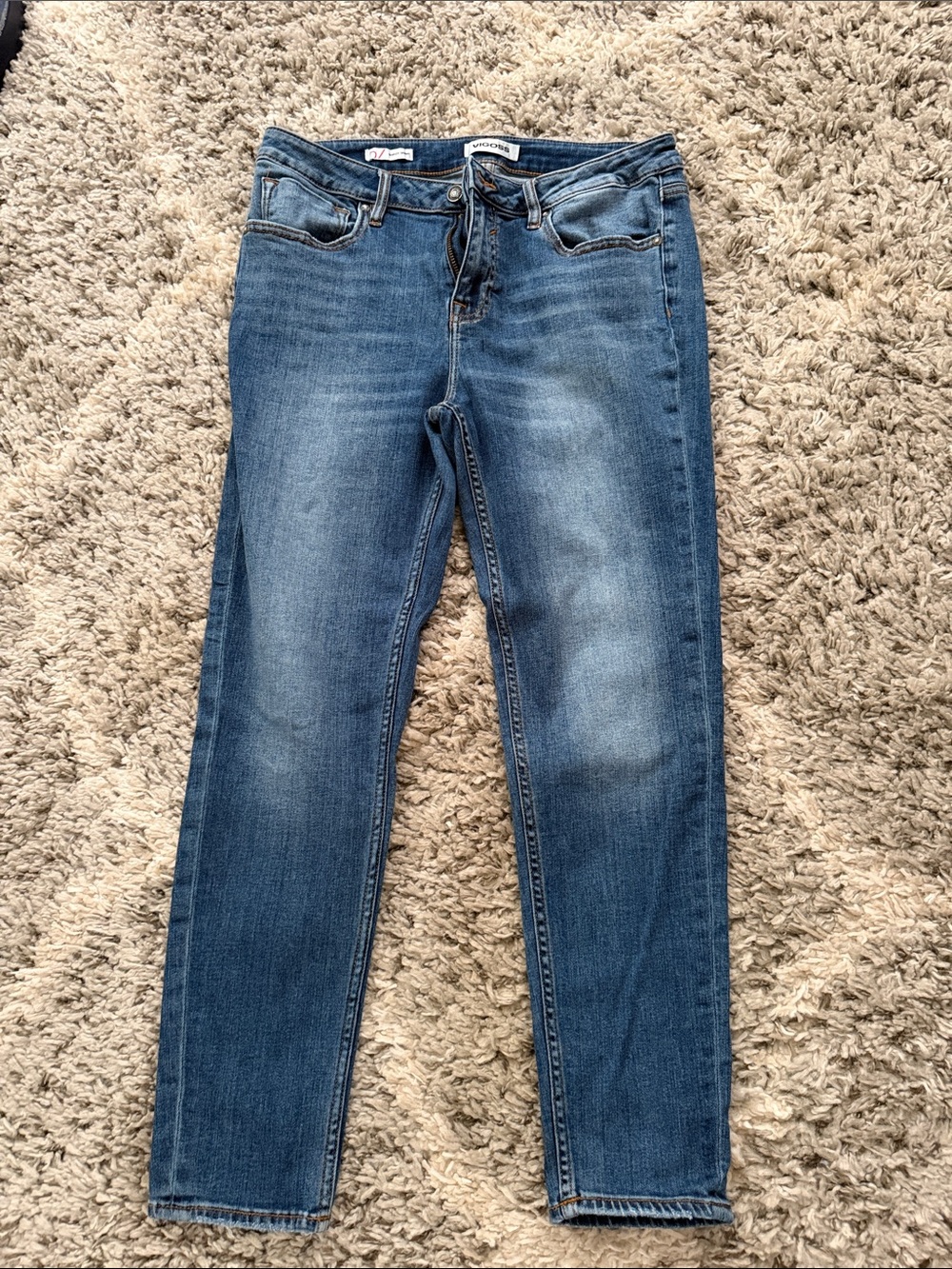 Vigoss Women's Skinny Jeans in Medium Blue Wash